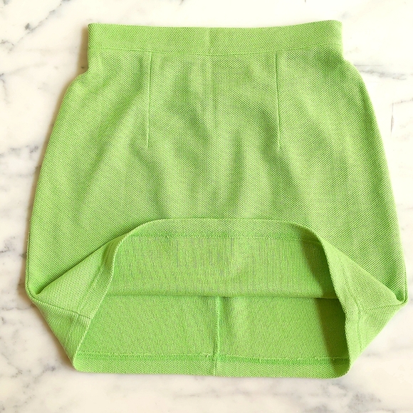 NWT. Express Cotton blended lightweight Pull On Skirt. - Picture 4 of 5
